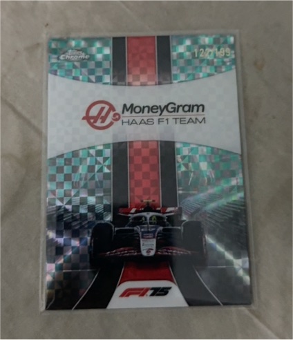 2025 Topps Chrome Formula 1 #180 MoneyGram Haas F1 Team — front