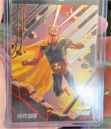 2022 Fleer Ultra Marvel Avengers #32 Hyperion — front