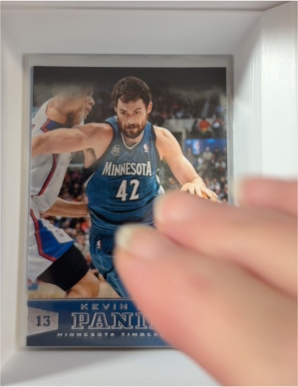 2013 Panini #13 Kevin Love — front