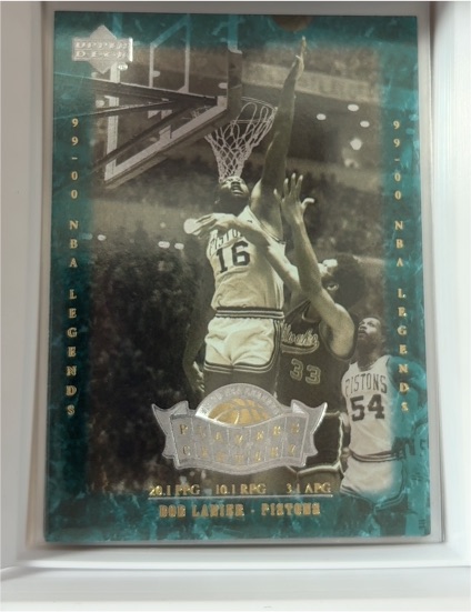 1999-00 Upper Deck Legends #P12 Bob Lanier Players of the Century — front
