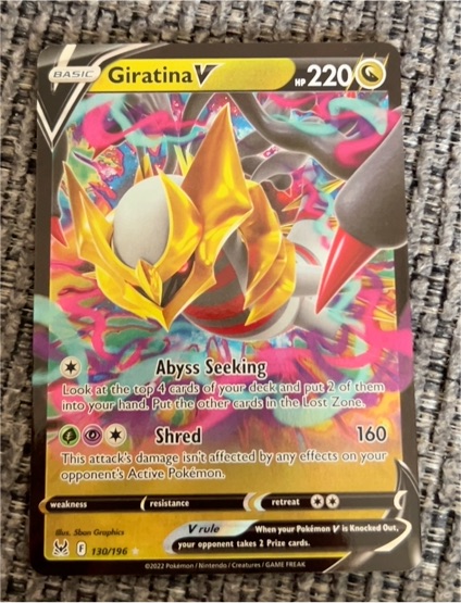 2022 Pokémon Lost Origin #130 Giratina V — front