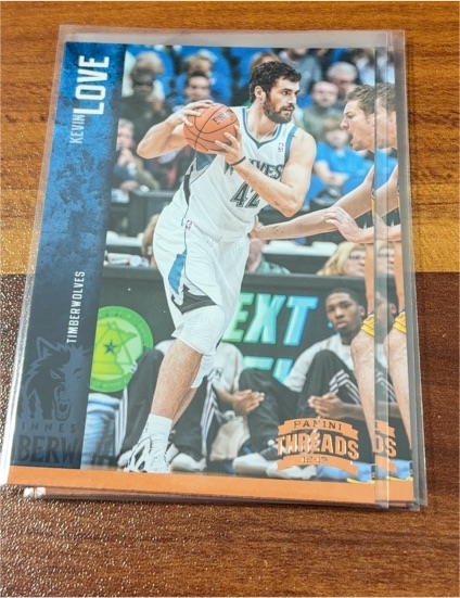 2012-13 Panini Threads #87 Kevin Love — front