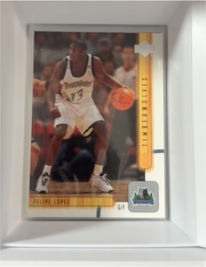 2001-02 Upper Deck #102 Felipe Lopez — front