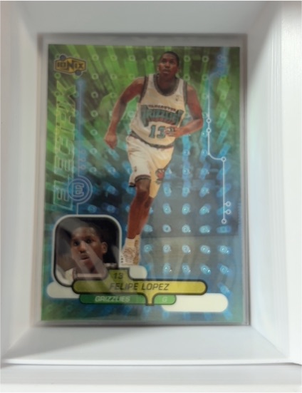 1998-99 Upper Deck Ionix #80 Felipe Lopez — front