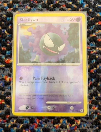 2007 Pokémon Diamond & Pearl #82 Gastly — front