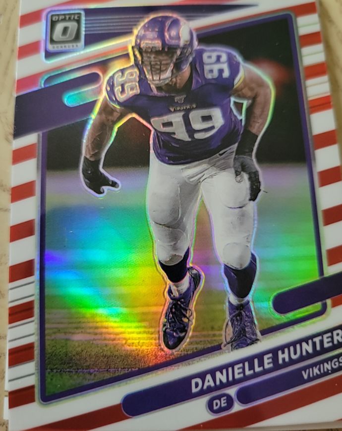 2021 Donruss Optic #99 Danielle Hunter — front