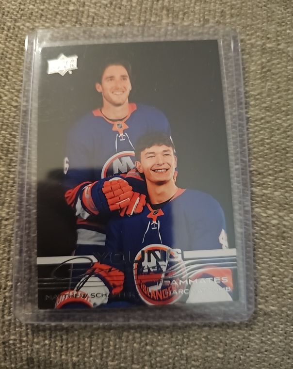 2025-26 Upper Deck Series 2 Young Guns #499 Matthew Schaefer & Marc Gatcomb — front