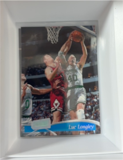 1997-98 Topps Stadium Club #197 Luc Longley — front