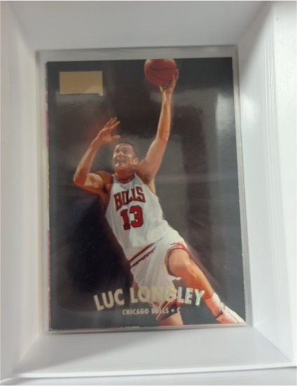 1997-98 SkyBox Premium #44 Luc Longley — front