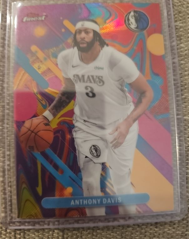 2025-26 Topps Finest #88 Anthony Davis — front