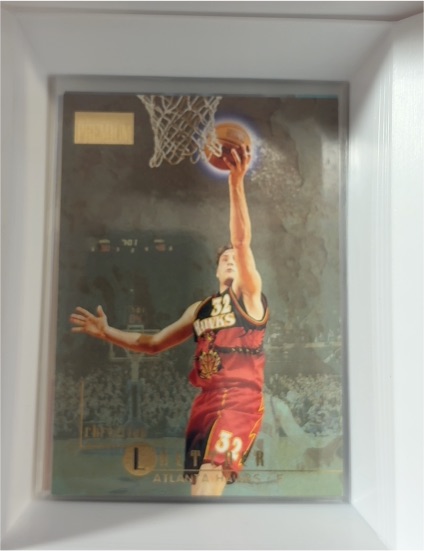 1996-97 SkyBox Premium #3 Christian Laettner — front