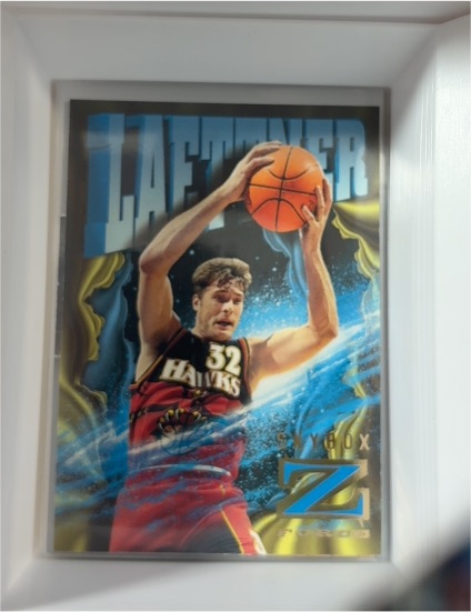 1996-97 SkyBox Z-Force #3 Christian Laettner — front