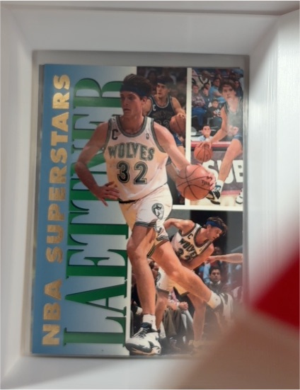 1993-94 Fleer NBA Superstars #9 Christian Laettner — front