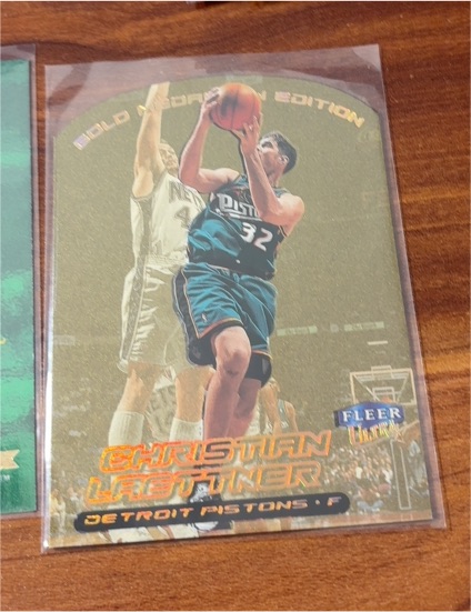 1999-00 Fleer Ultra #38G Christian Laettner Gold Medallion — front
