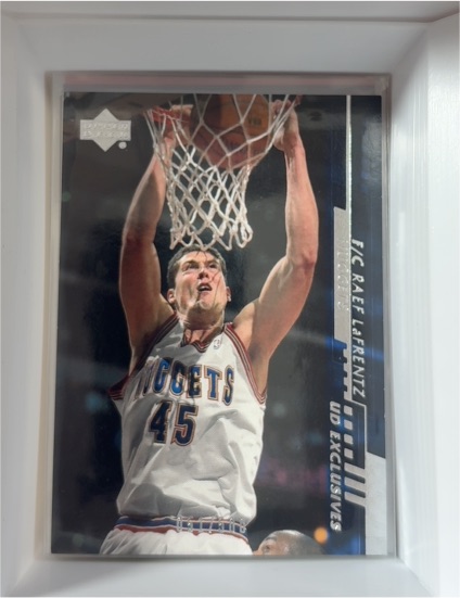 2000-01 Upper Deck #42 Raef LaFrentz — front