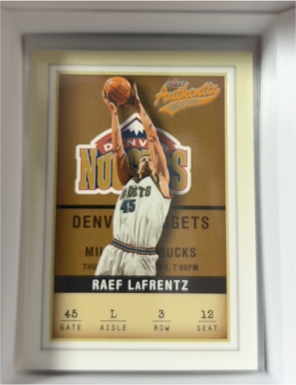 2001-02 Fleer Authentix #3 Raef LaFrentz — front