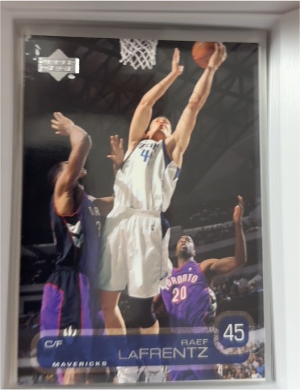 2002-03 Upper Deck #45 Raef LaFrentz — front