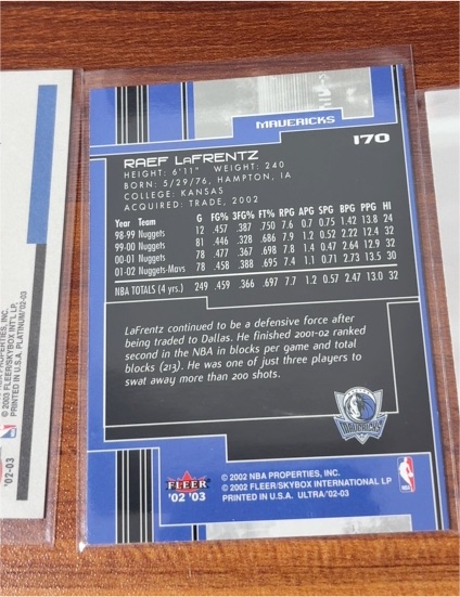 2002-03 Fleer Ultra #170 Raef LaFrentz — front