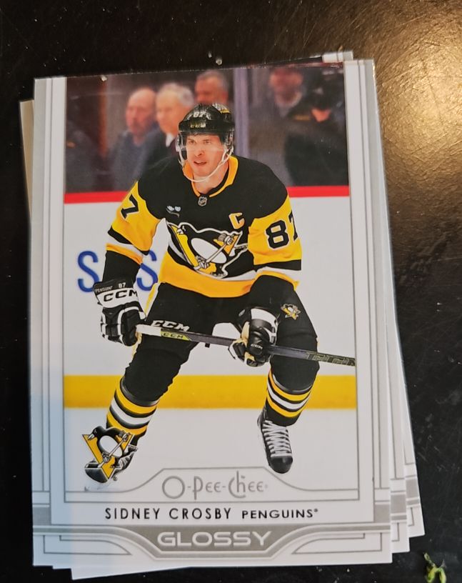 2023-24 Upper Deck O-Pee-Chee Glossy #R-7 Sidney Crosby — front