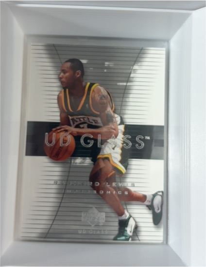 2003-04 Upper Deck UD Glass #54 Rashard Lewis — front