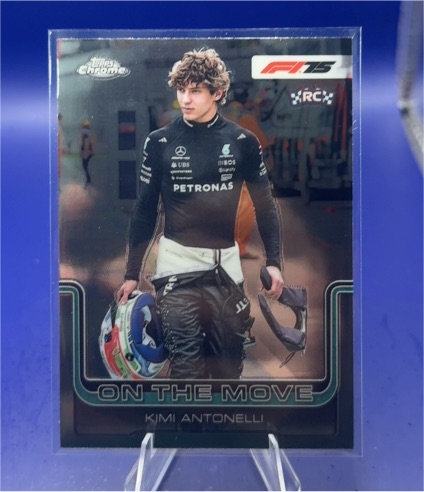 2025 Topps Chrome Formula 1 #185 Kimi Antonelli On The Move Rookie — front
