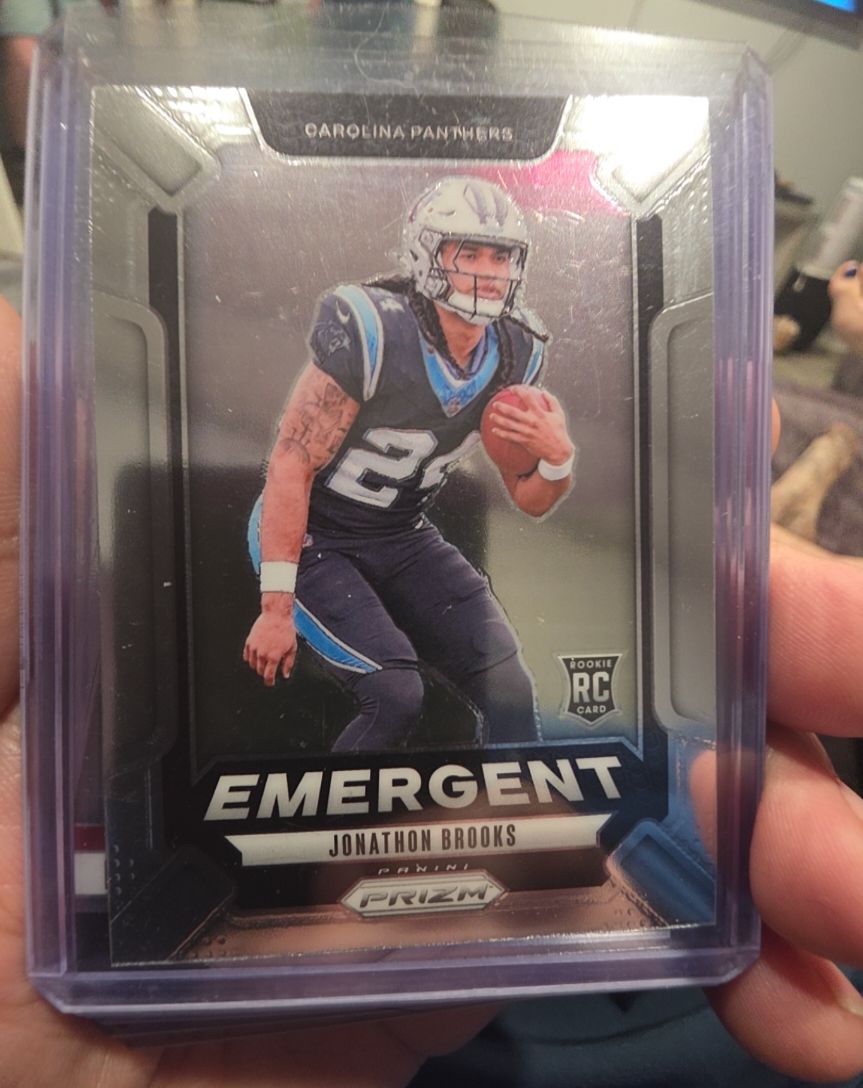 2024 Panini Prizm Emergent #9 Jonathon Brooks — front