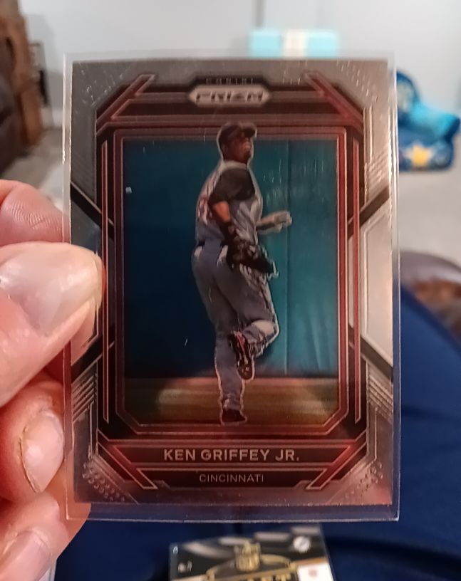 2023 Panini Prizm #27 Ken Griffey Jr. — front