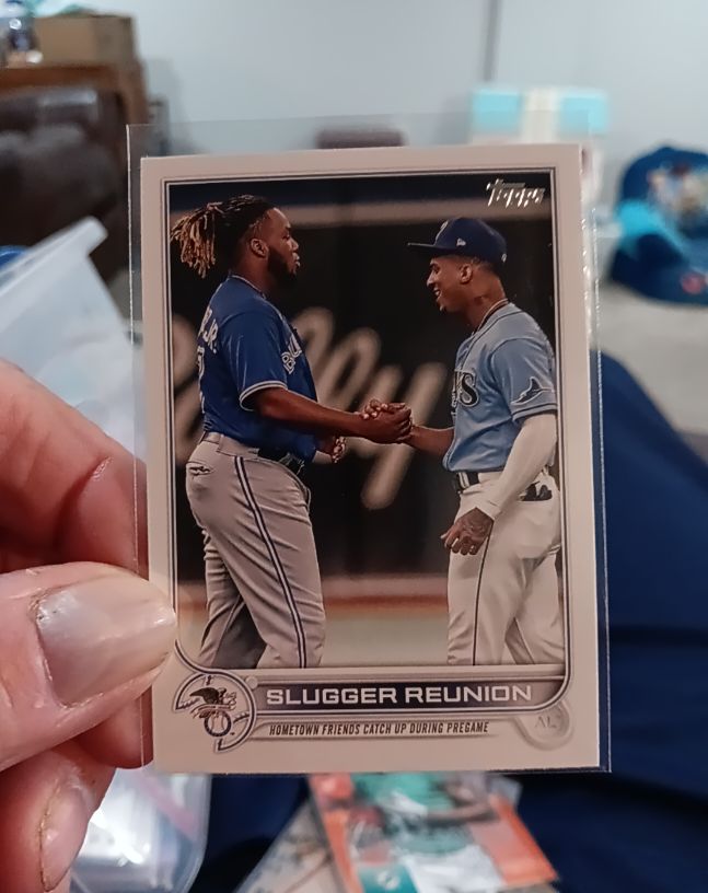 2022 Topps Series 1 #329 Slugger Reunion Wander Franco & Vladimir Guerrero Jr. — front