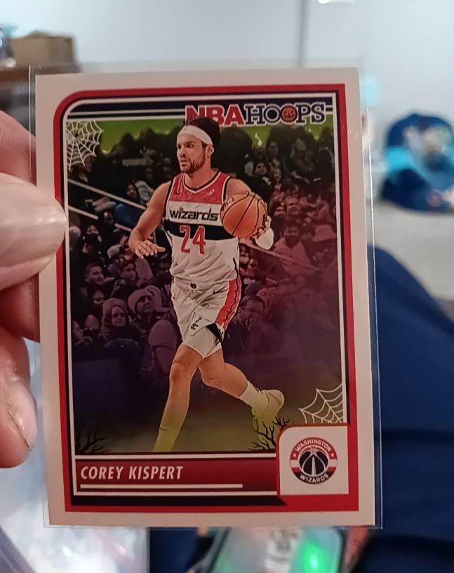 2023-24 Panini Haunted Hoops #8 Corey Kispert — front