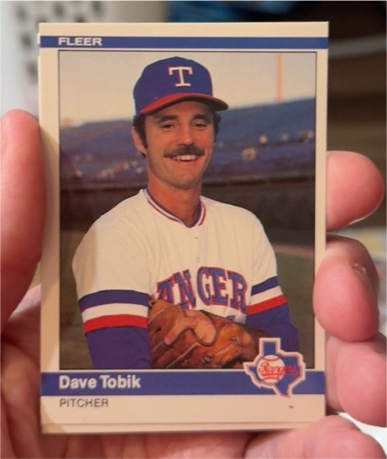 1984 Fleer #433 Dave Tobik — front