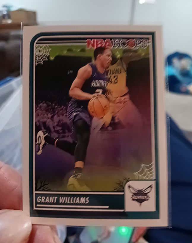 2023-24 Panini Haunted Hoops #252 Grant Williams — front