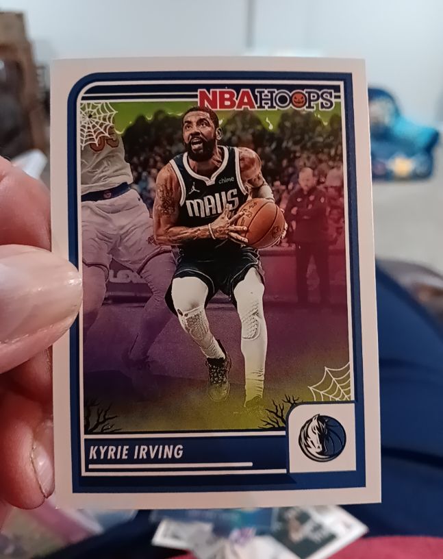2023-24 Panini Haunted Hoops #256 Kyrie Irving — front