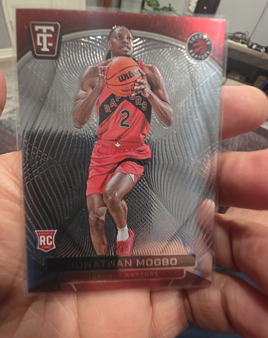 2024-25 Panini Totally Certified #173 Jonathan Mogbo — front