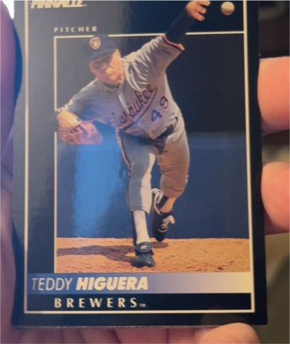 1992 Pinnacle #439 Teddy Higuera — front