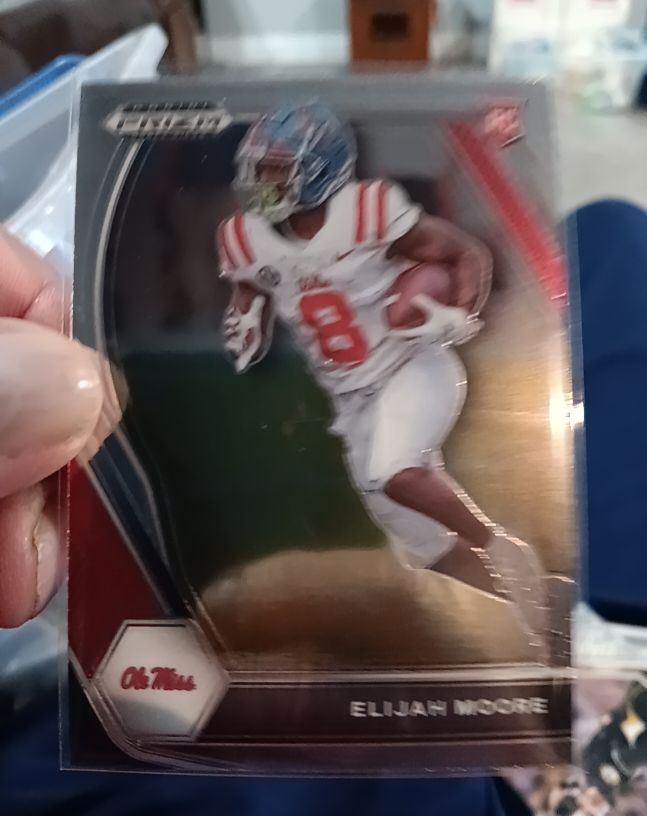 2021 Panini Prizm Draft Picks #124 Elijah Moore — front
