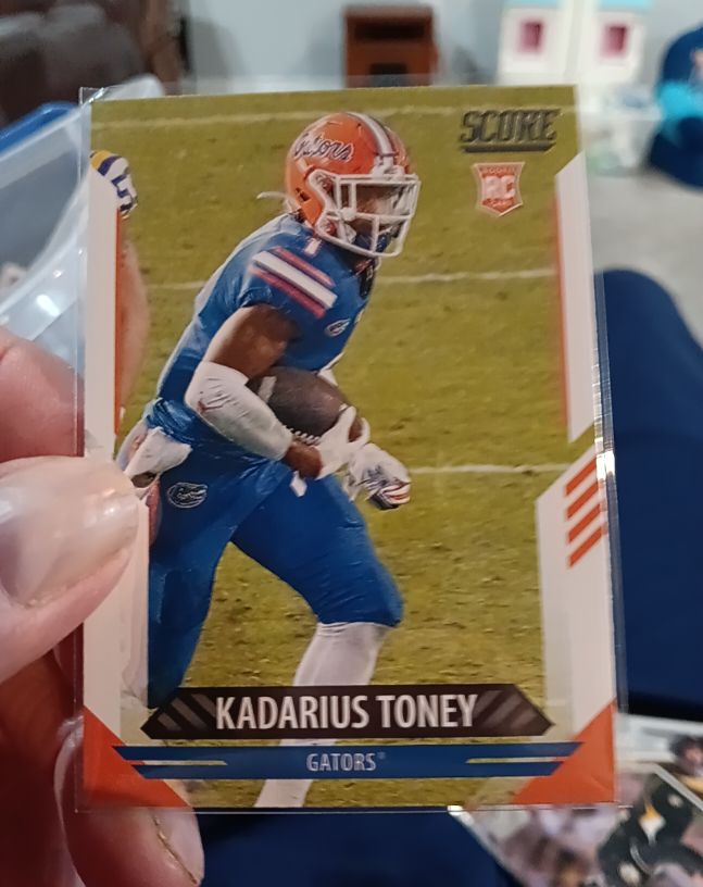 2021 Panini Score #372 Kadarius Toney Rookie Card — front
