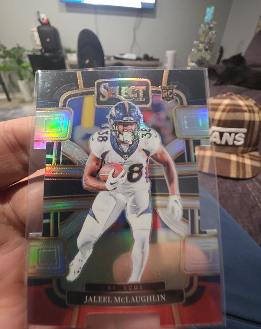 2023 Panini Select Prizm Silver Die Cut #32 Jaleel McLaughlin — front