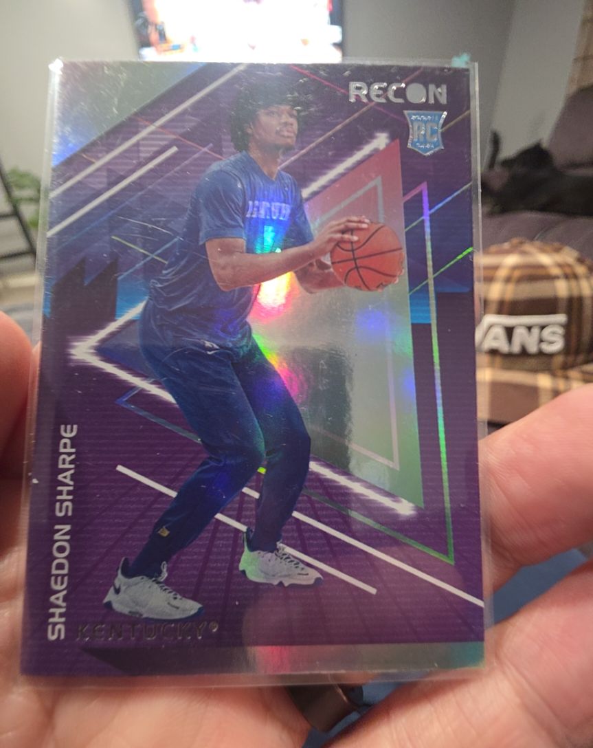 2022 Panini Chronicles Draft Picks Recon #16 Shaedon Sharpe — front