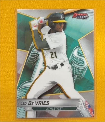 2025 Bowman's Best #TP-26 Leo De Vries — front
