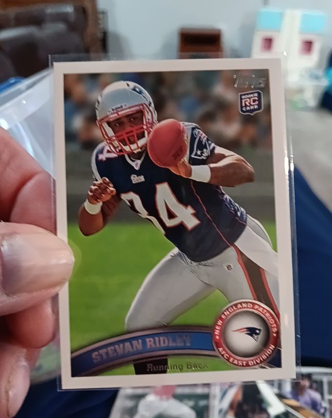 2011 Topps #432 Stevan Ridley — front