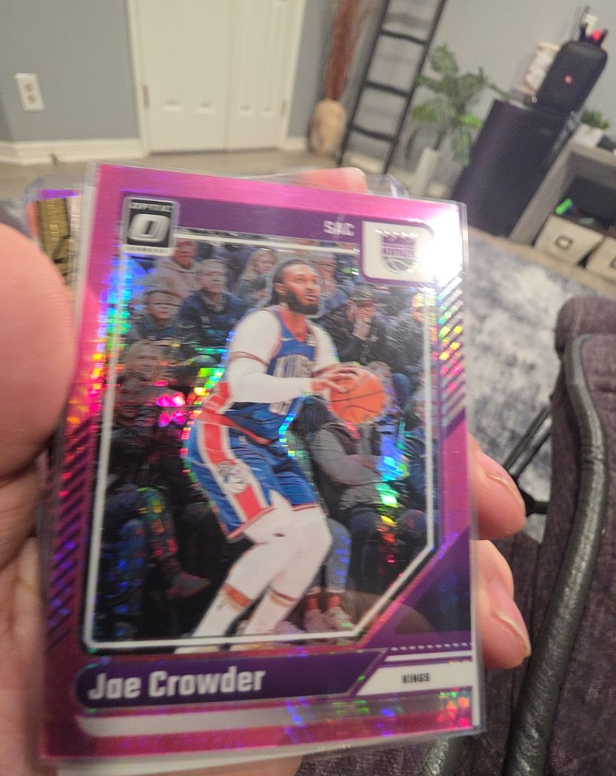 2024-25 Panini Donruss Optic #52 Jae Crowder — front