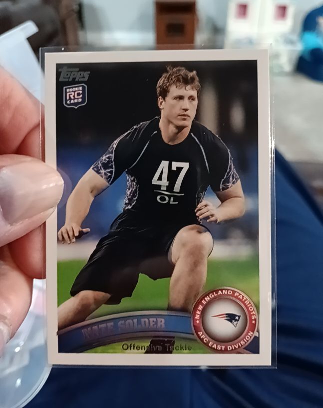 2011 Topps #212 Nate Solder — front