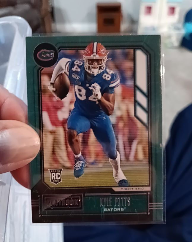 2021 Panini Chronicles Draft Picks Playbook #349 Kyle Pitts Rookie Card — front