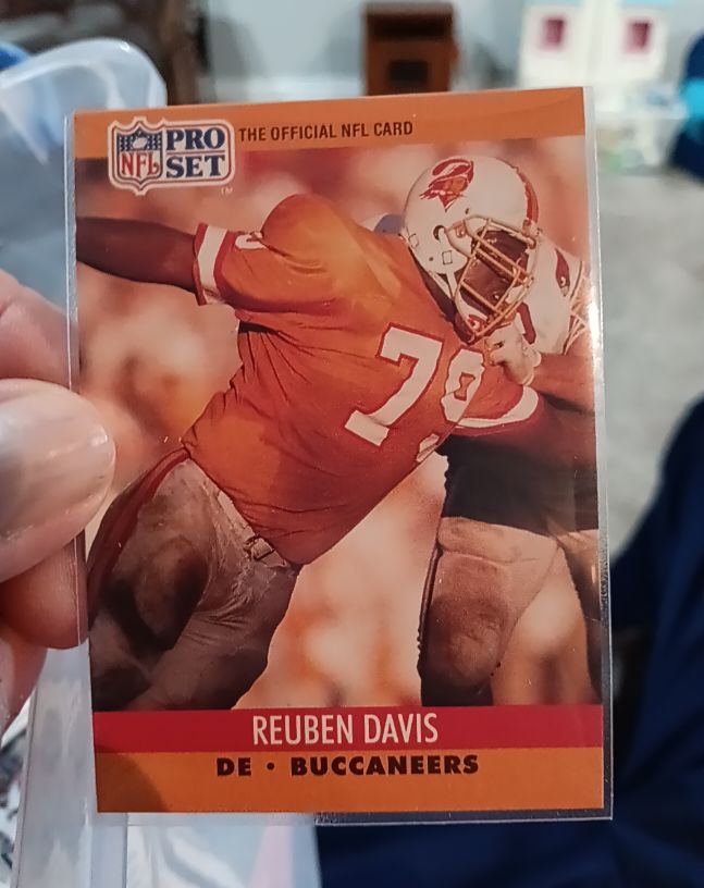 1990 Pro Set #653 Reuben Davis — front