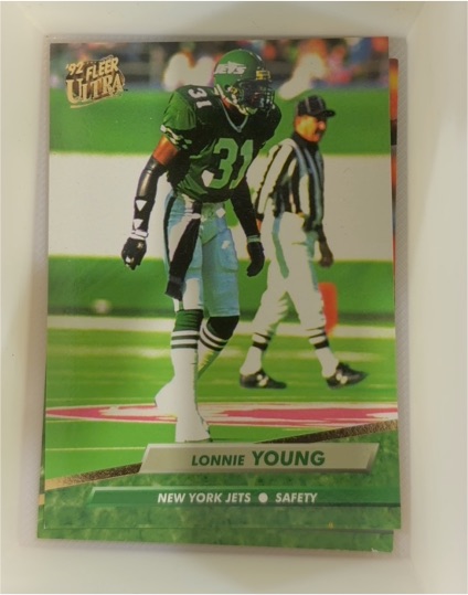 1992 Fleer Ultra #303 Lonnie Young — front