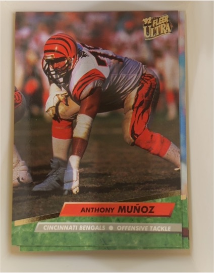 1992 Fleer Ultra #62 Anthony Muñoz Cincinnati Bengals — front