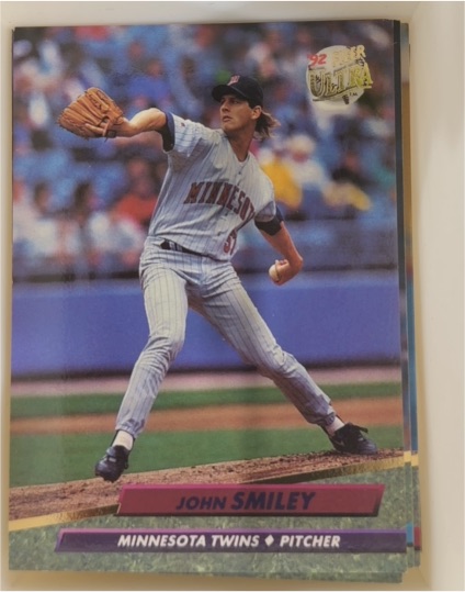 1992 Fleer Ultra #400 John Smiley — front