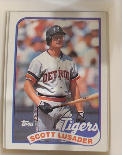 1989 Topps #487 Scott Lusader — front