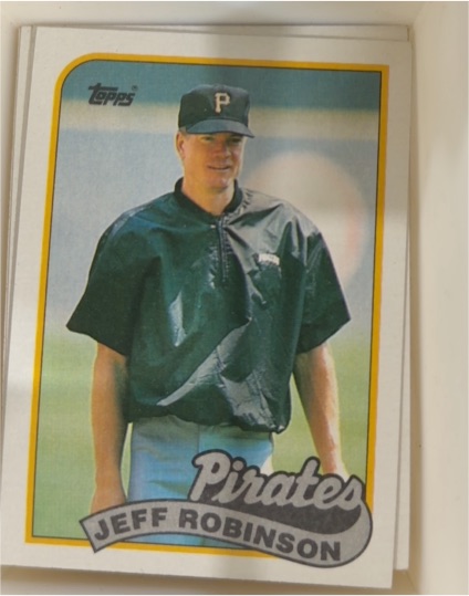 1989 Topps #681 Jeff Robinson — front