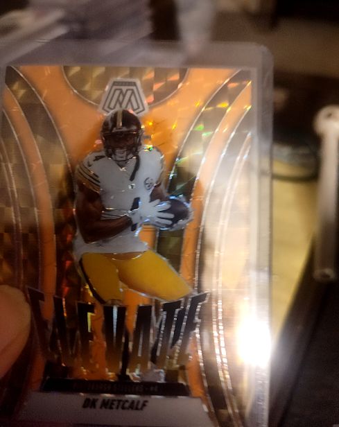 2025 Panini Mosaic #20 DK Metcalf Elevate — front
